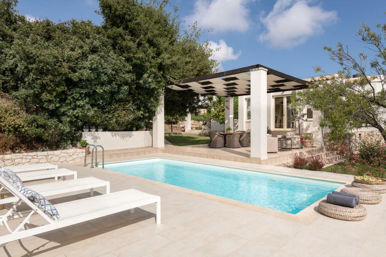 Levantes Luxury Home - Nature Inspired, Pool & Bbq, By Thinkvilla Prines  Екстер'єр фото